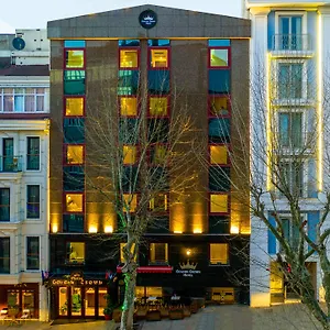 3* Otel Golden Crown